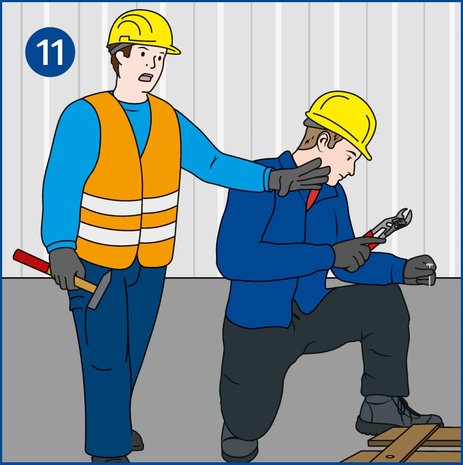 Die Illustration zeigt einen Mitarbeiter, der seinen  Kollegen stoppt, weil dieser mit der Rohrzange einen Nagel in eine Palette hämmern will. Der Mitarbeiter hat als sichere Alternative einen Hammer in der Hand.
